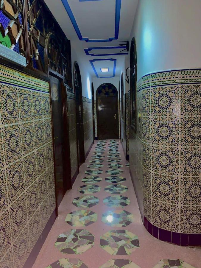 Hotel Sevilla Chefchaouen Bagian luar foto