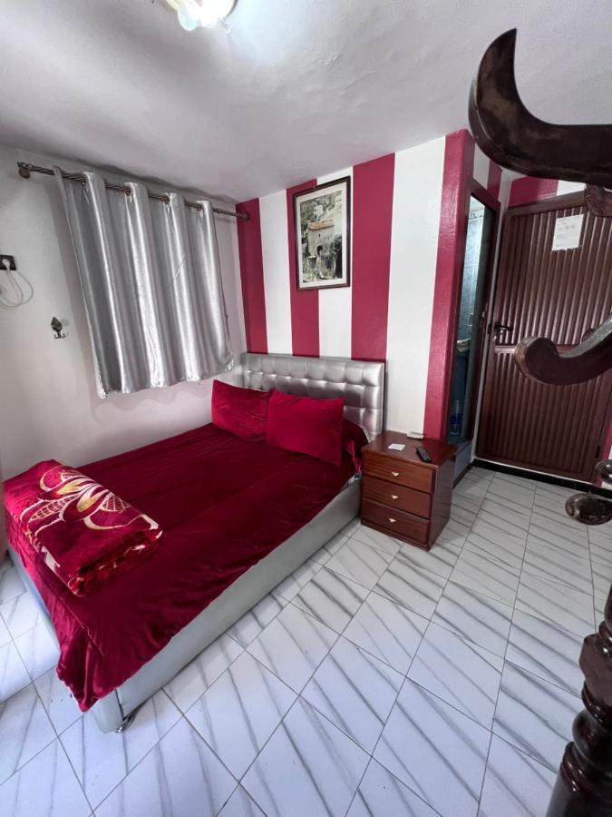 Hotel Sevilla Chefchaouen Bagian luar foto