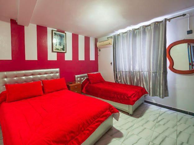 Hotel Sevilla Chefchaouen Bagian luar foto